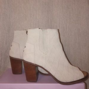 Toms Heeled Booties